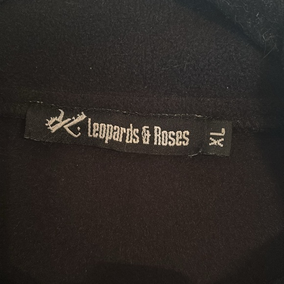 Leopards and Roses Short Fleece/Gheri Bone Button Jacket Size XL - Picture 7 of 11